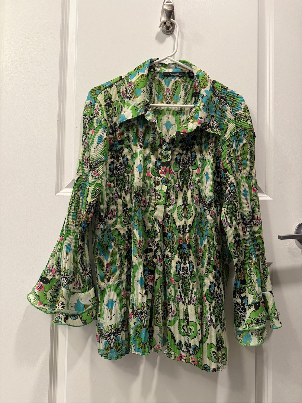 Essentials by Milano Green Multicolor Pleated Floral Paisley Button-Down Blouse
